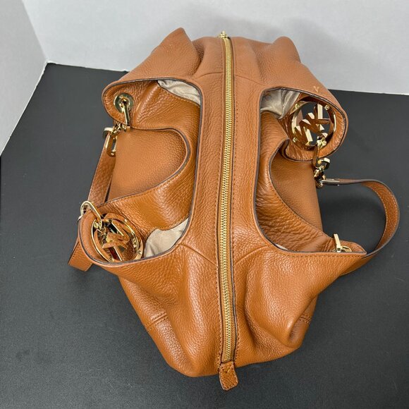 MICHAEL KORS Fulton Brown Pebbled Leather Shoulder Bag Gold Chain Hardware EUC - Picture 11 of 16